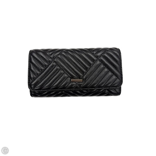Wallet By Clothes Mentor, Size: Medium