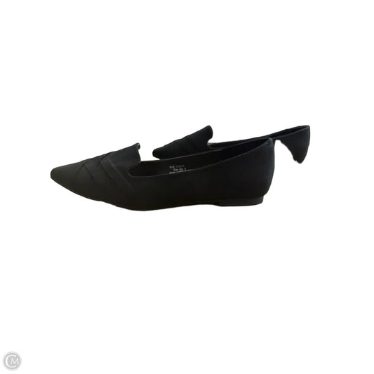 Shoes Flats By Journee In Black, Size: 9