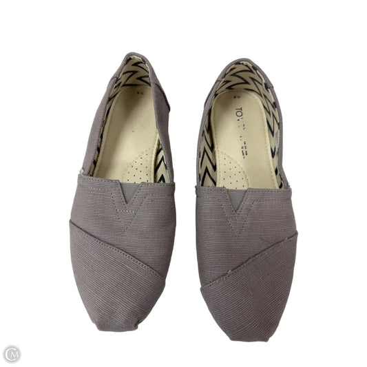 Shoes Flats By Toms In Grey, Size: 8