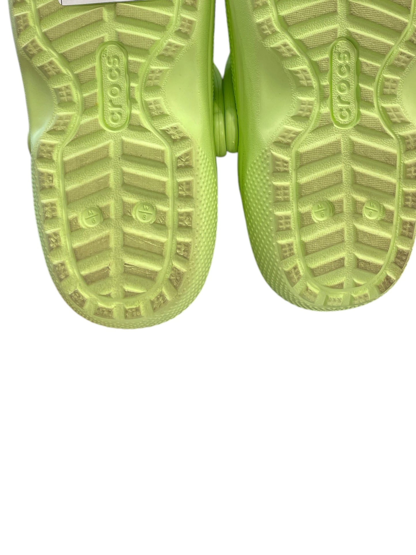 Shoes Flats By Crocs In Green, Size: 8