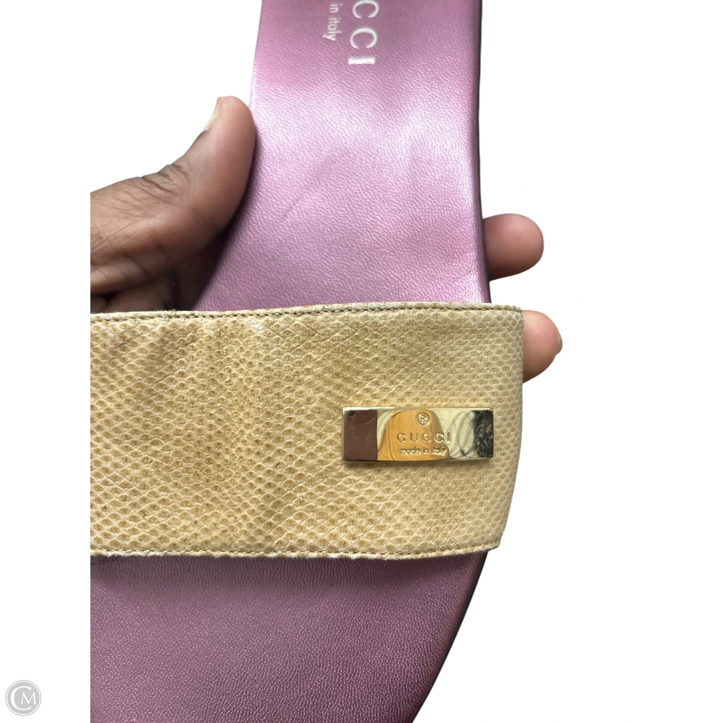 Sandals Luxury Designer By Gucci In Tan, Size: 7