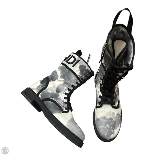 Boots Luxury Designer By Fendi In Tie Dye Print