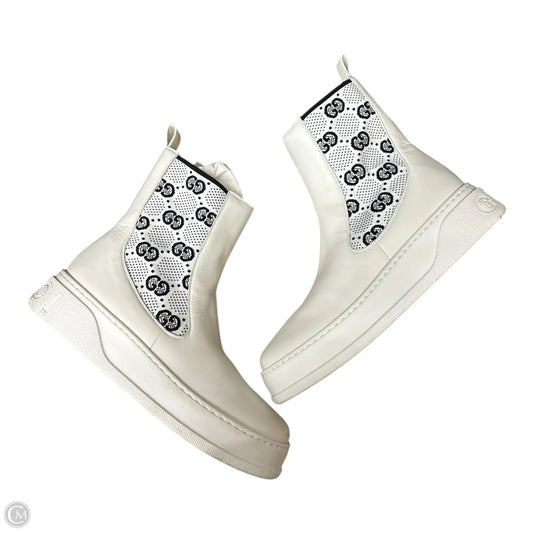 Boots Luxury Designer By Gucci In White