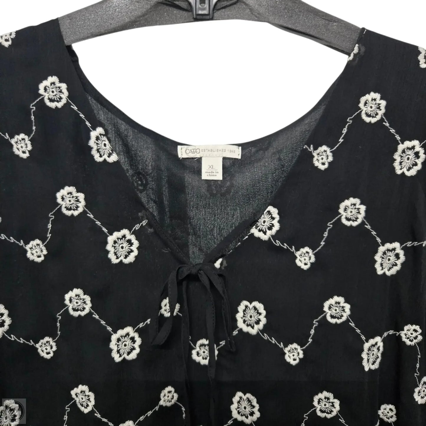Top Short Sleeve Basic By Cato In Black, Size: Xl