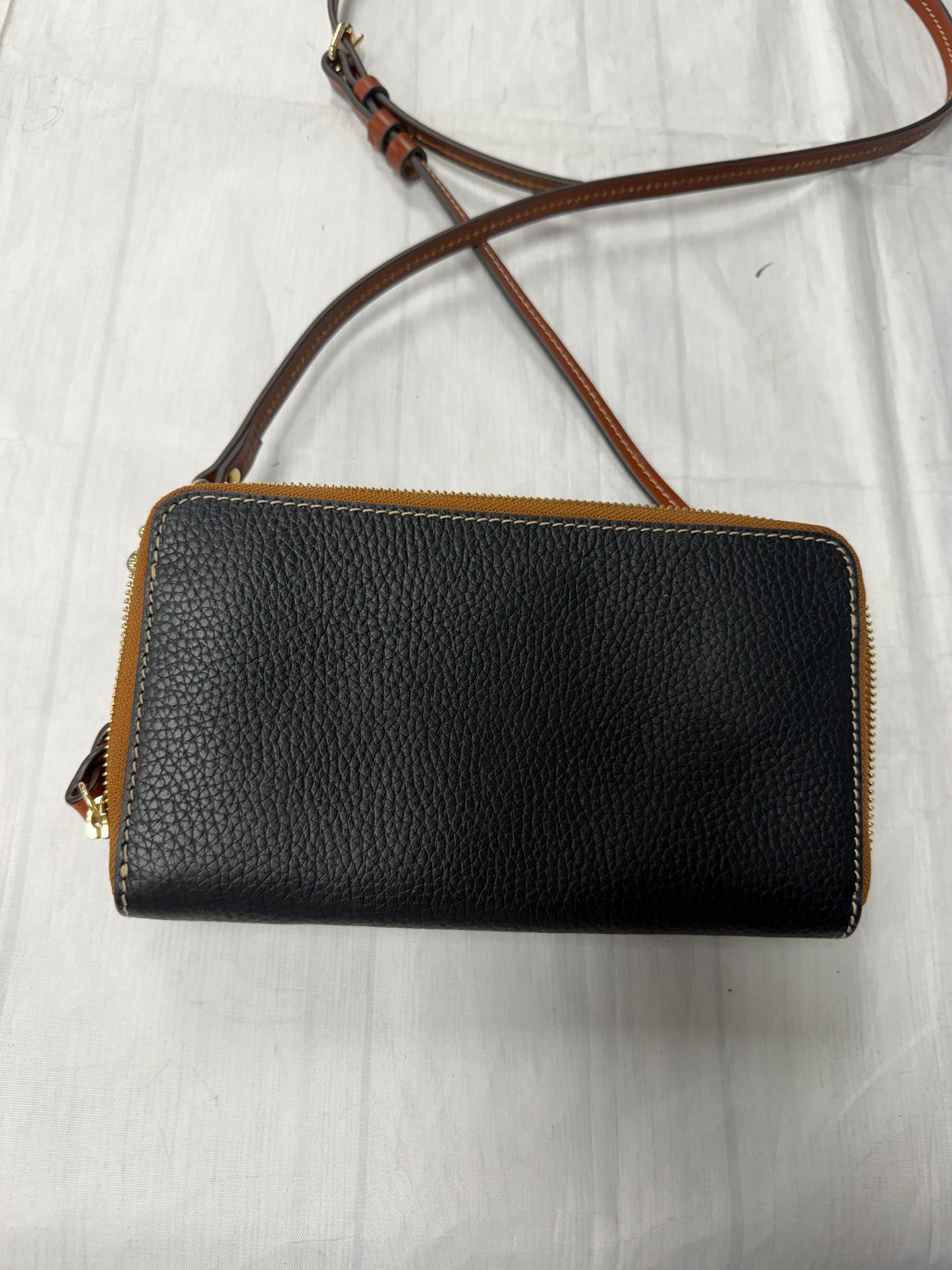 Crossbody Designer By Dooney And Bourke In Black, Size:Small