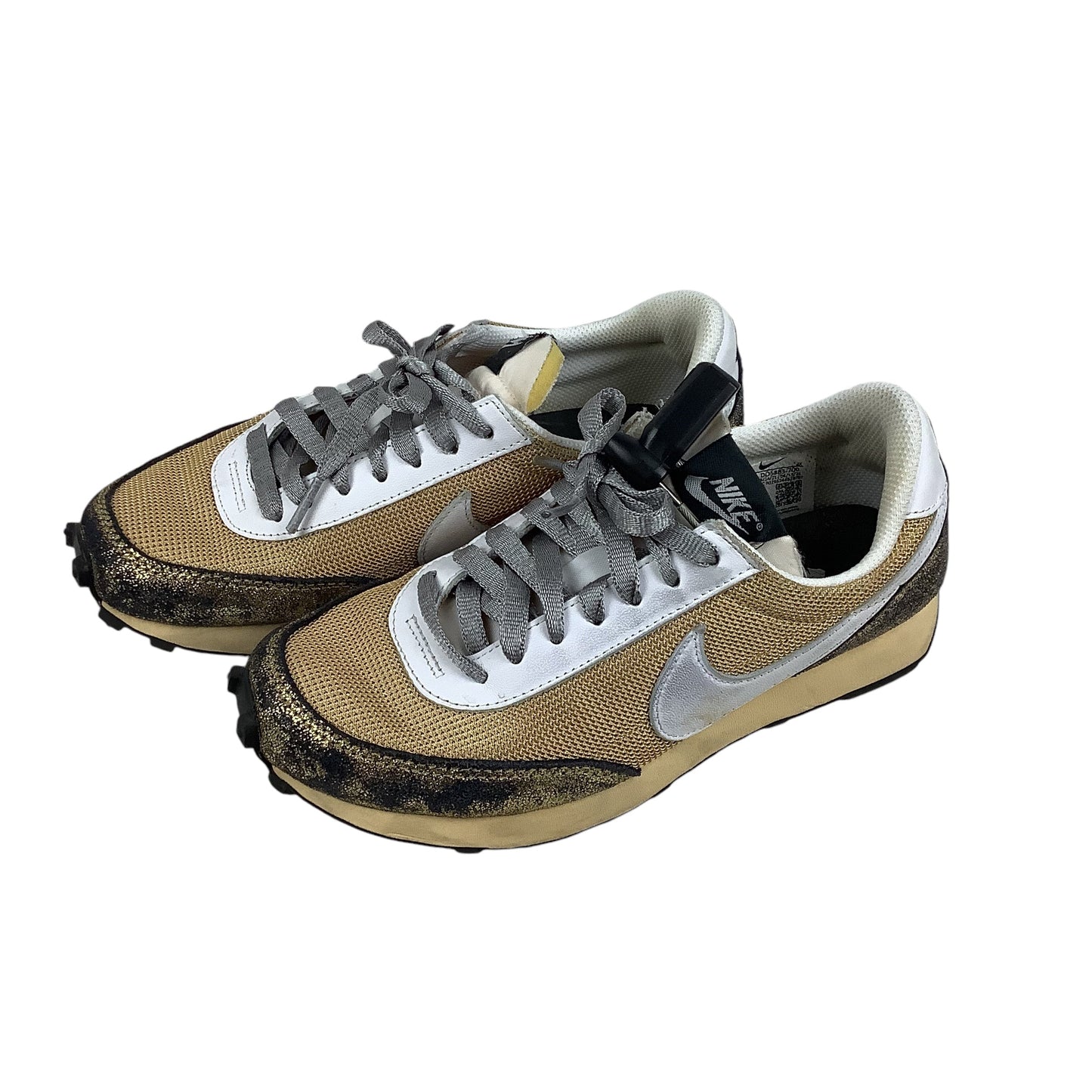 Shoes Athletic By Nike In Tan, Size: 6.5