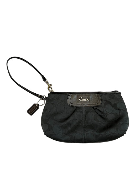 Wristlet Designer By Coach, Size: Large