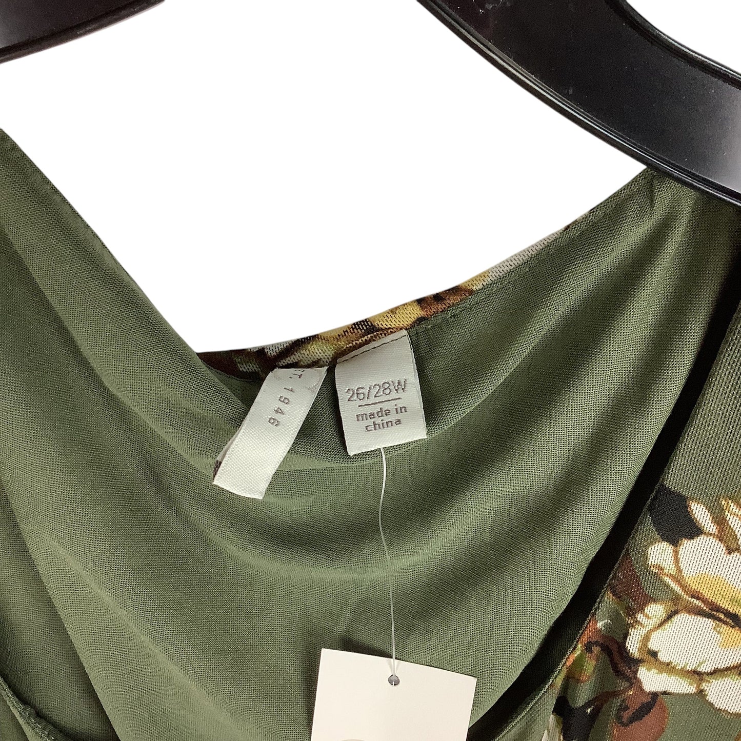 Top Long Sleeve By Cato In Green, Size: 3x