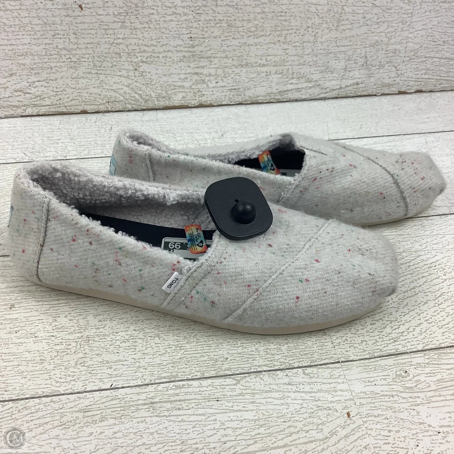 Shoes Flats By Toms In Grey, Size: 10