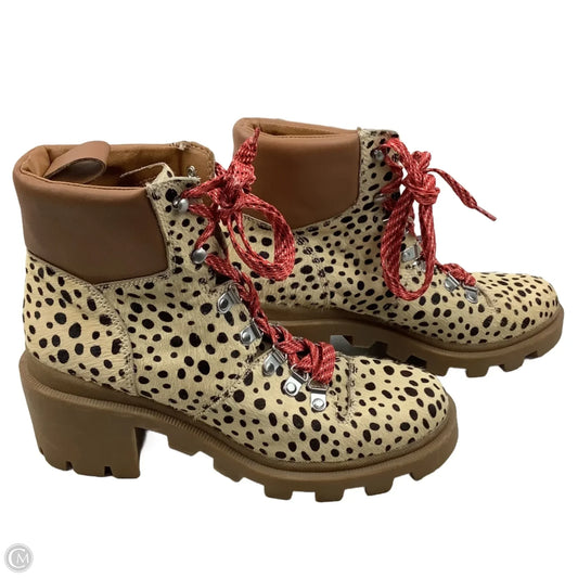 Boots Ankle Heels By Dolce Vita In Animal Print, Size: 8.5