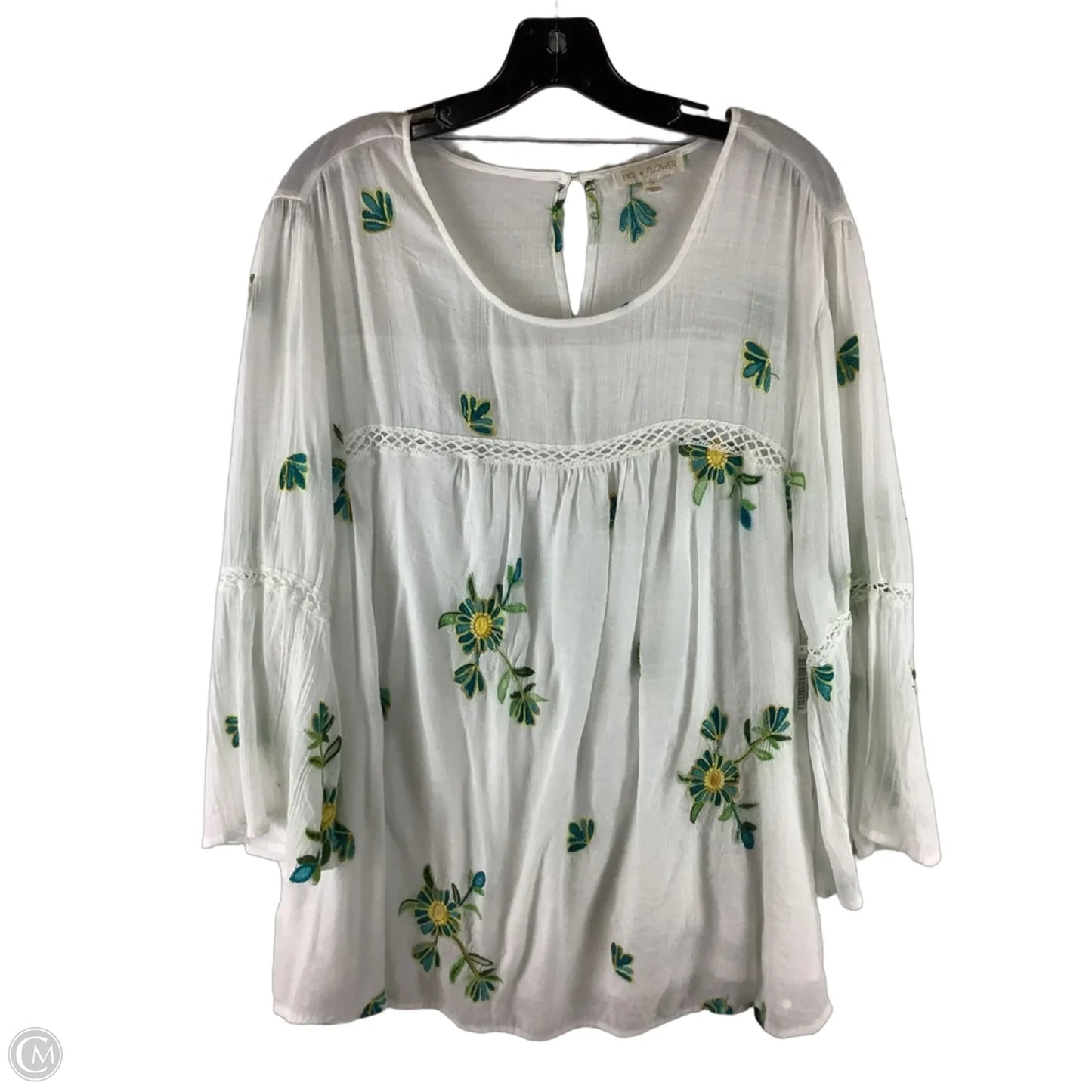 Top Short Sleeve By Clothes Mentor In White, Size: 3x