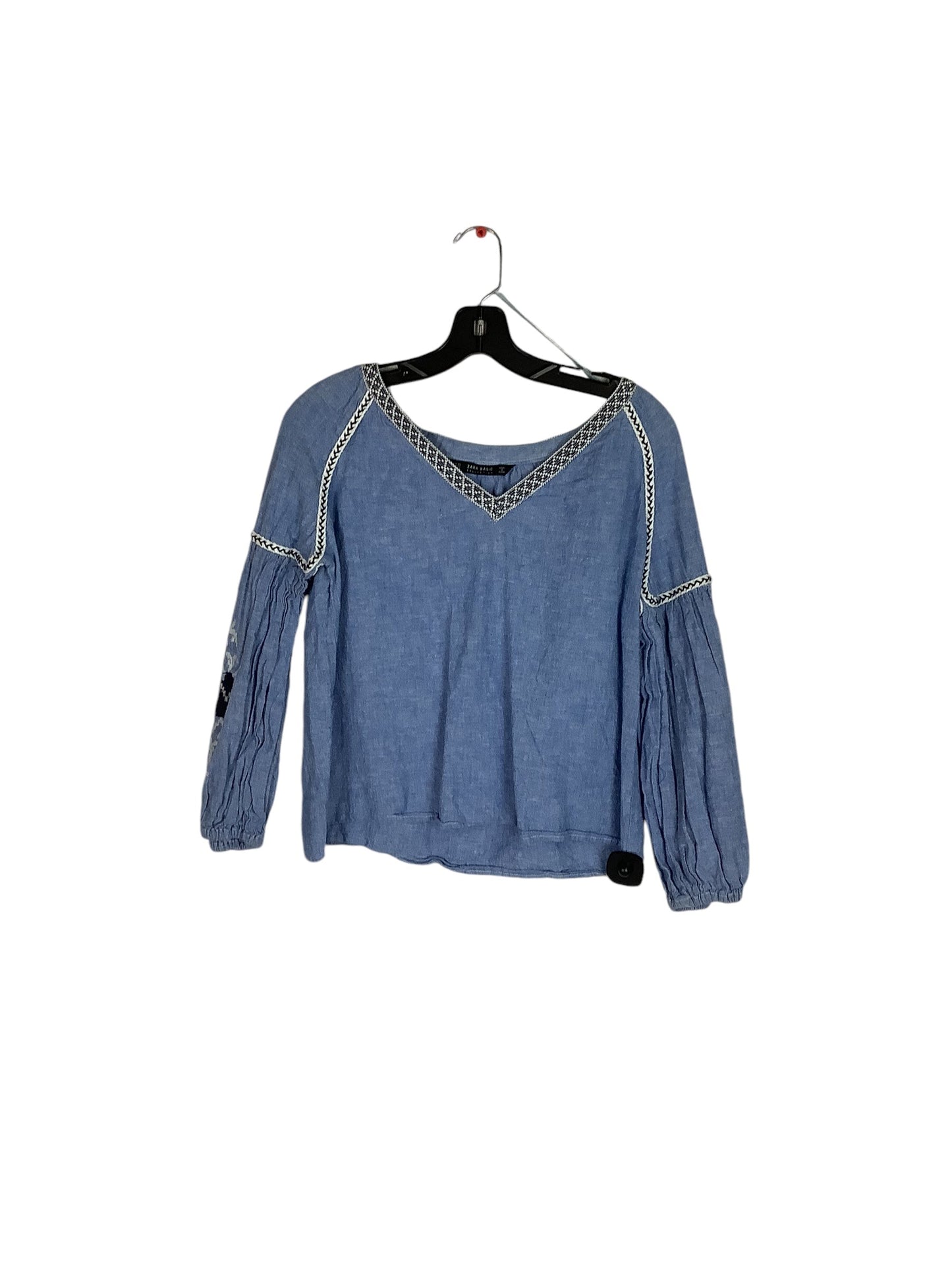 Top Long Sleeve By Zara Basic In Blue, Size: Xs