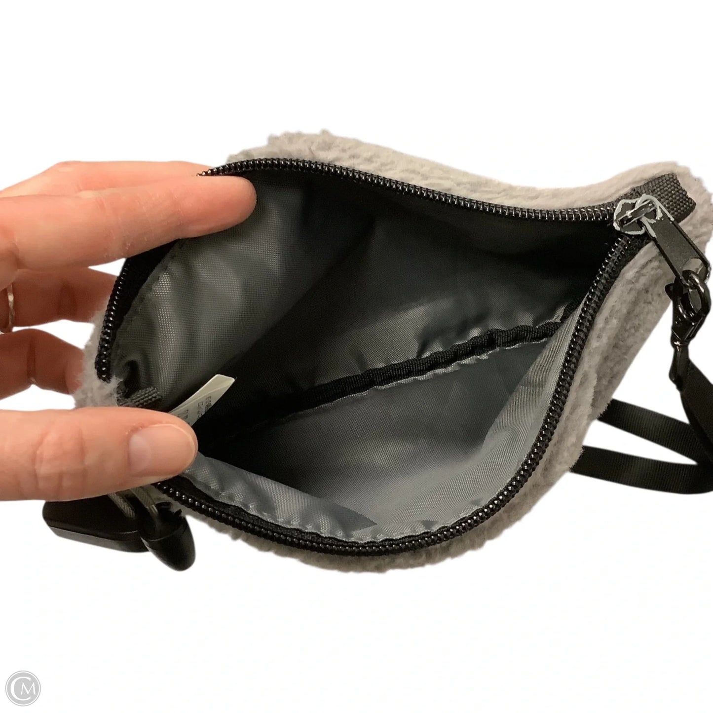 Wristlet By Kavu, Size: Small