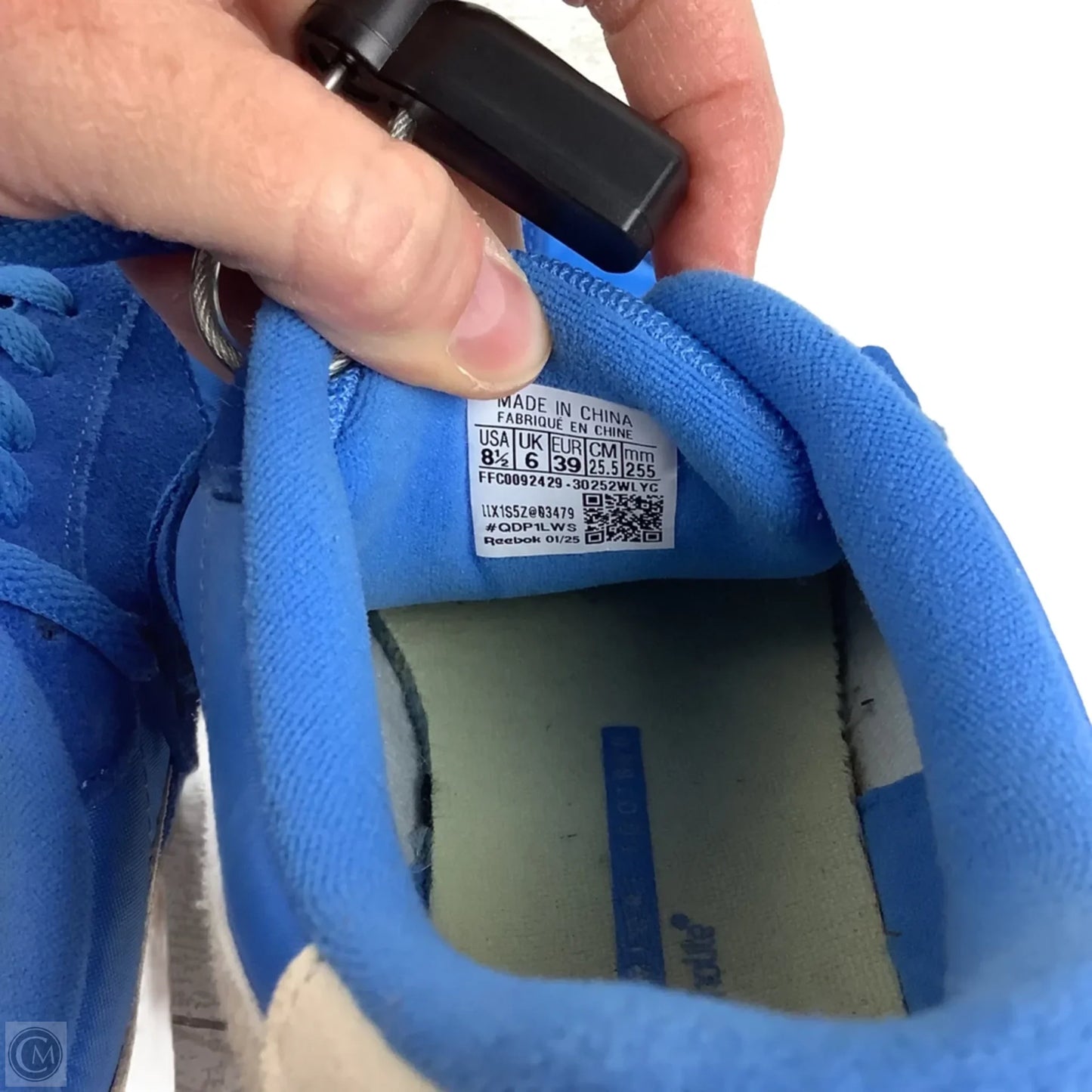 Shoes Sneakers By Reebok In Blue, Size: 8.5