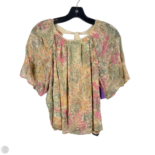 Top Short Sleeve By Clothes Mentor In Multi-colored