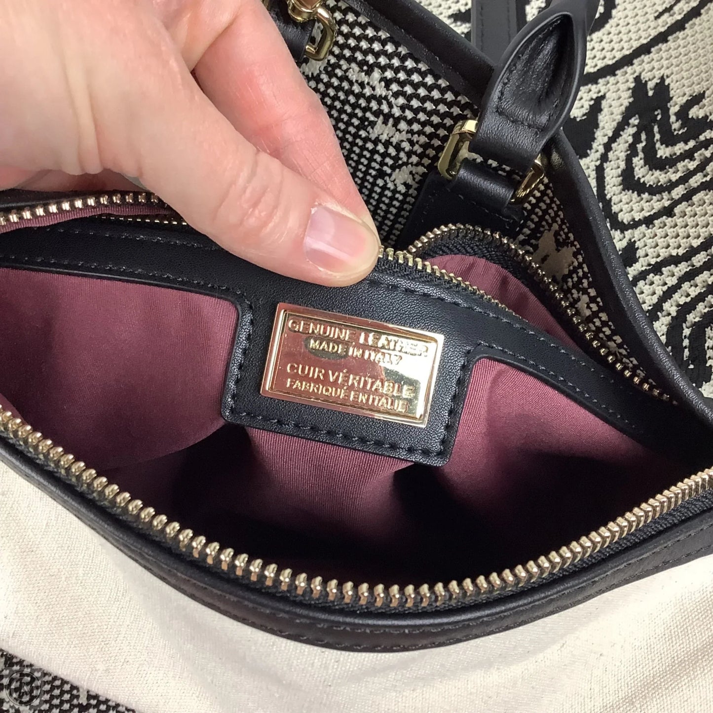 Handbag By Cmc, Size: Large