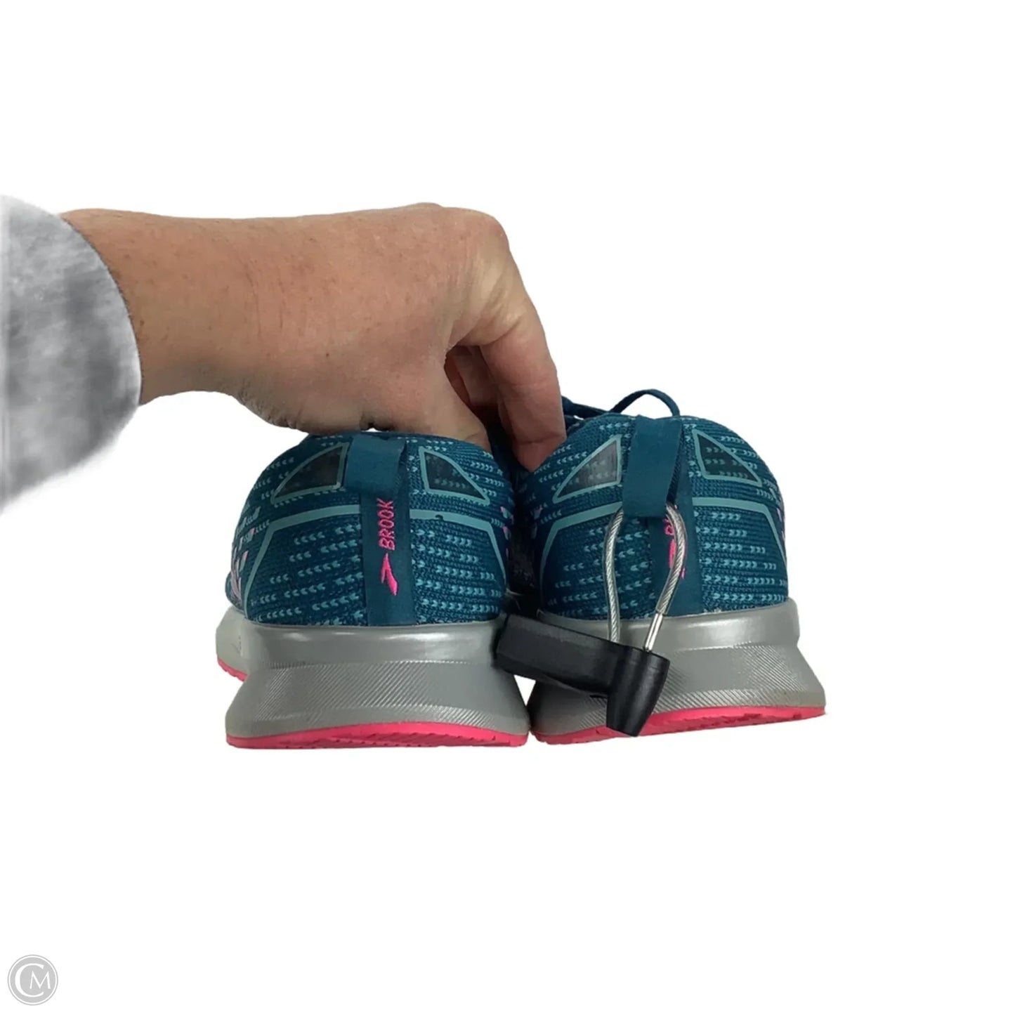 Shoes Athletic By Brooks In Blue & Pink, Size: 6