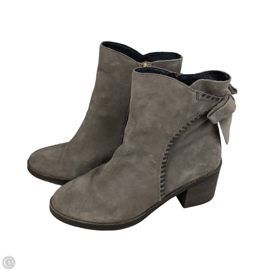 Boots Designer By Ugg In Taupe, Size: 9.5