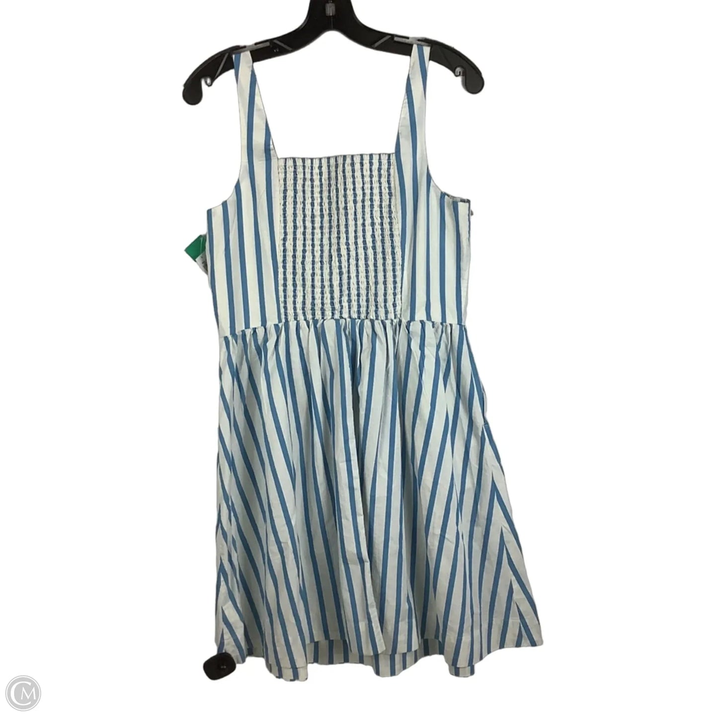 Dress Casual Short By Old Navy In Striped Pattern, Size: M TALL