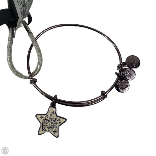 Bracelet Charm By Alex And Ani