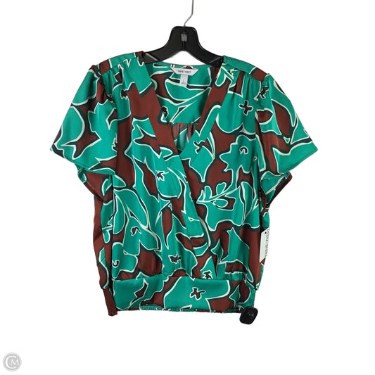 Top Short Sleeve By Nine West In Green, Size: L