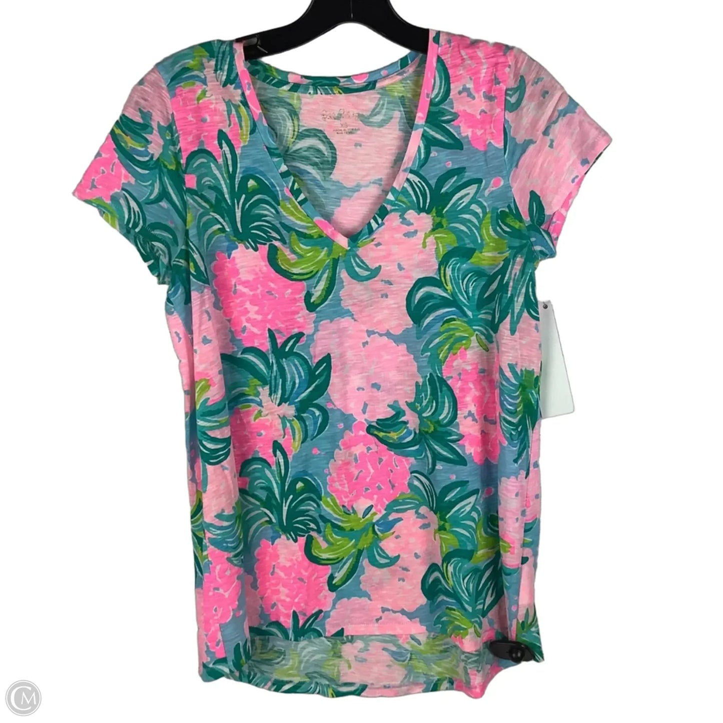 Top Short Sleeve Designer By Lilly Pulitzer In Green & Pink, Size: Xs