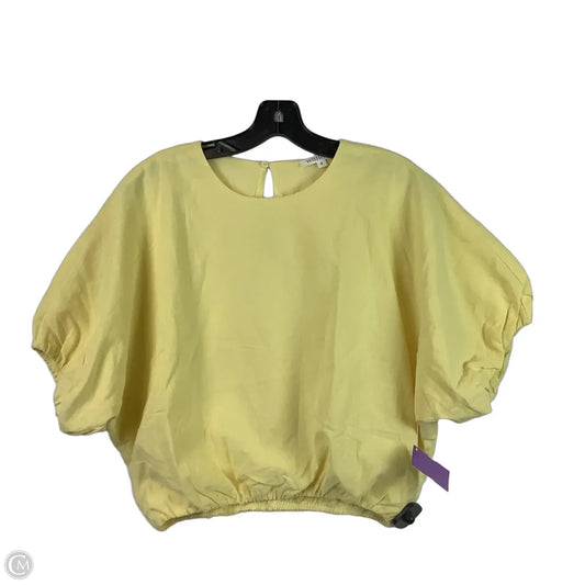 Top Short Sleeve By Wishlist In Yellow, Size: S