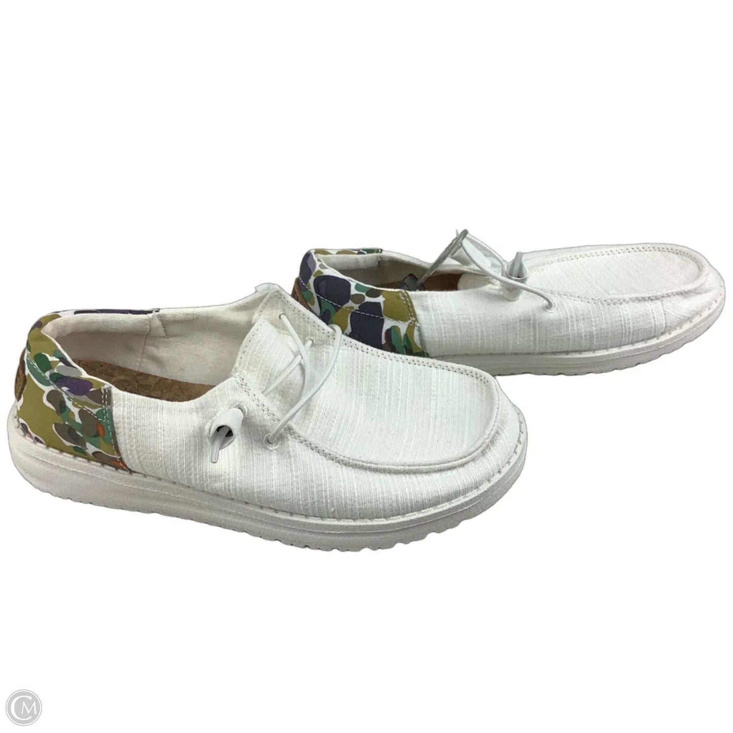 Shoes Flats By Hey Dude In White, Size: 5