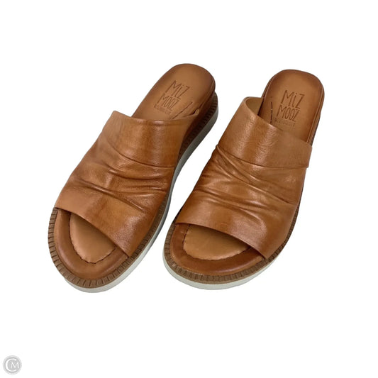 Sandals Flats By Miz Mooz In Brown, Size: 7.5