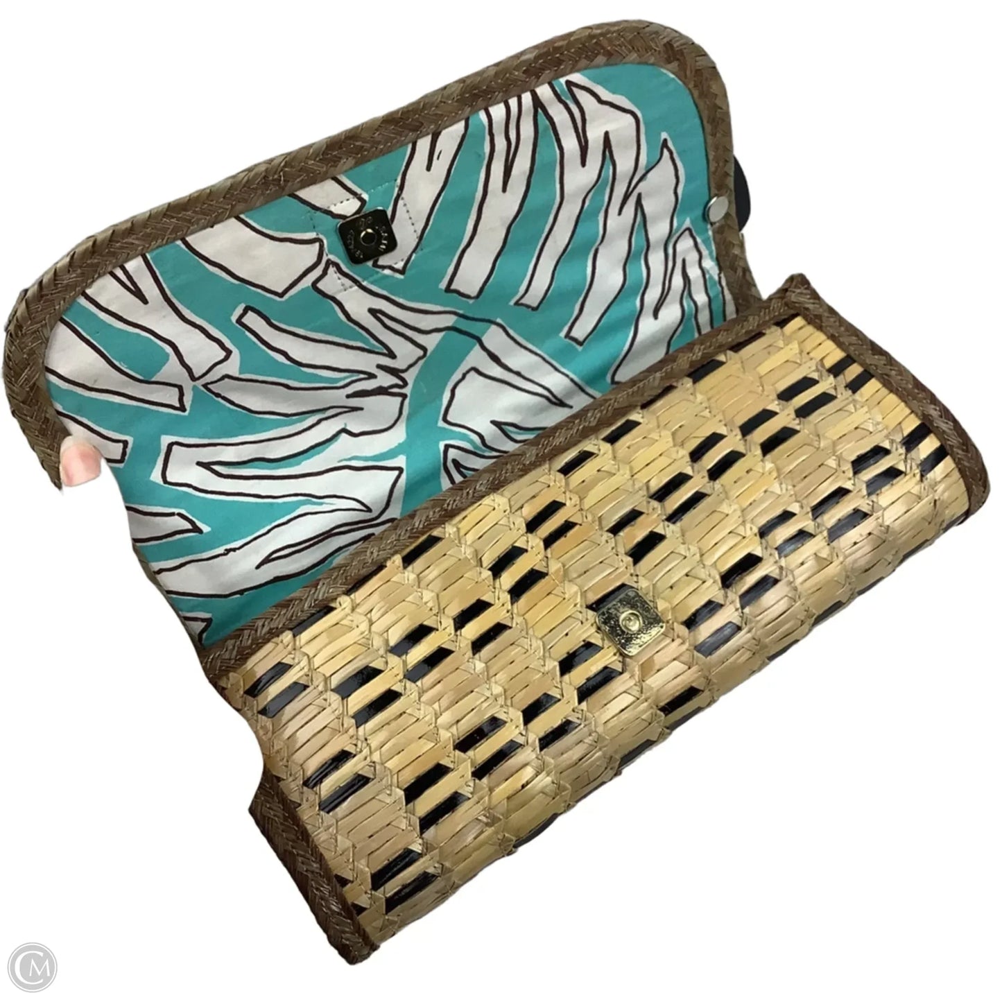 Clutch By Clothes Mentor, Size: Medium