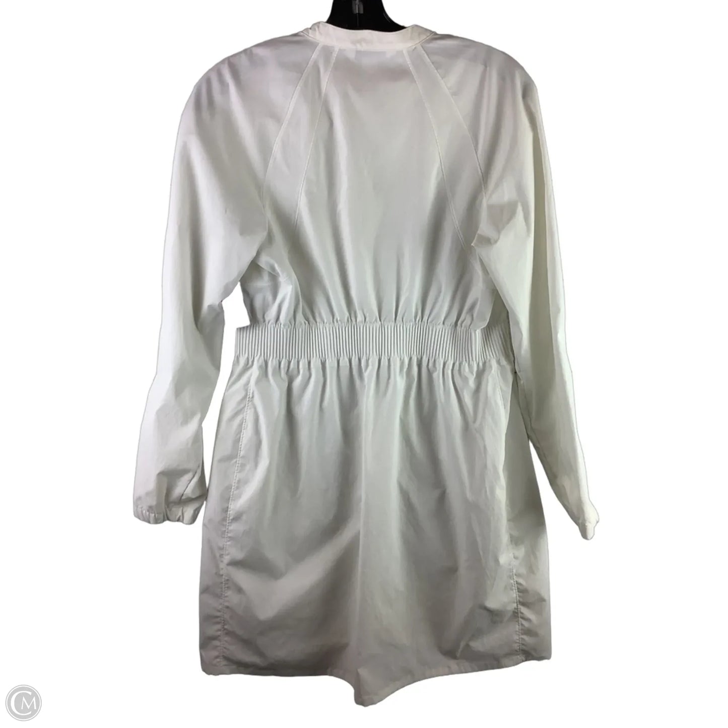 Dress Casual Short By Athleta In White, Size: Xs