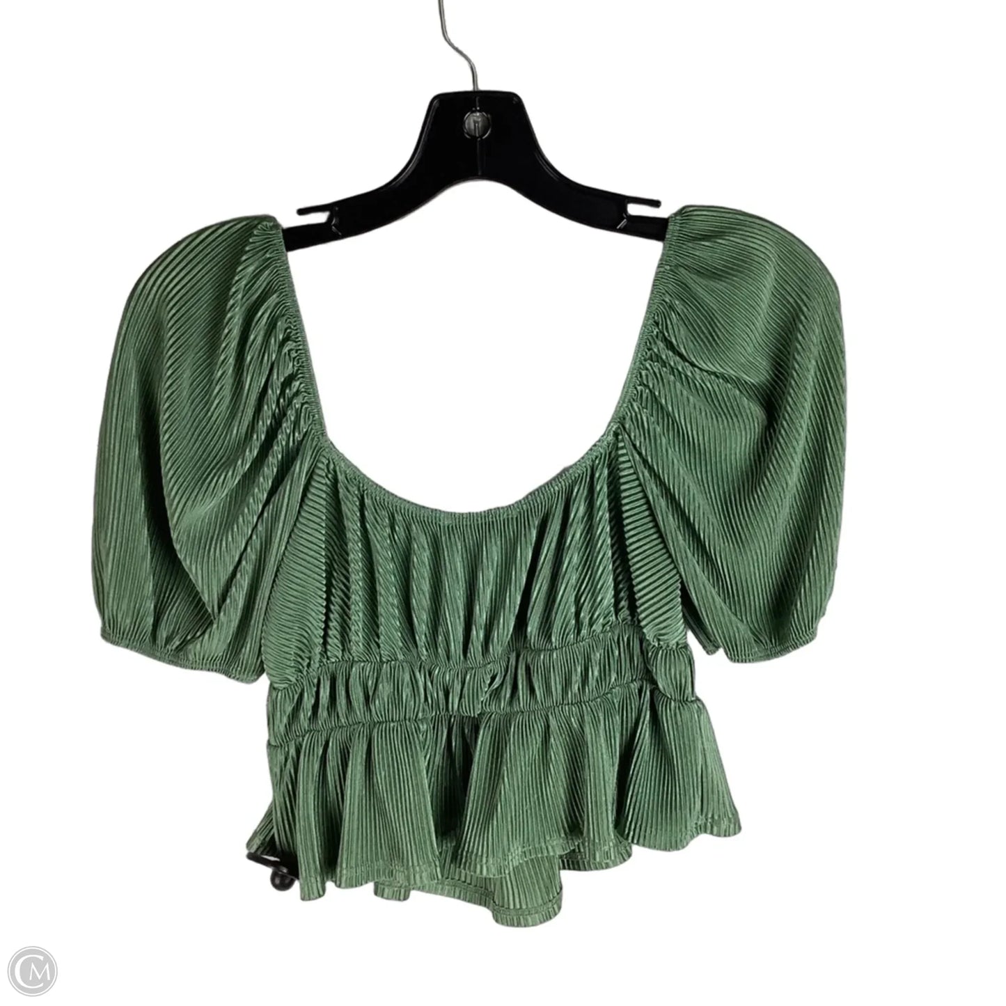 Top Short Sleeve By Forever 21 In Green, Size: M