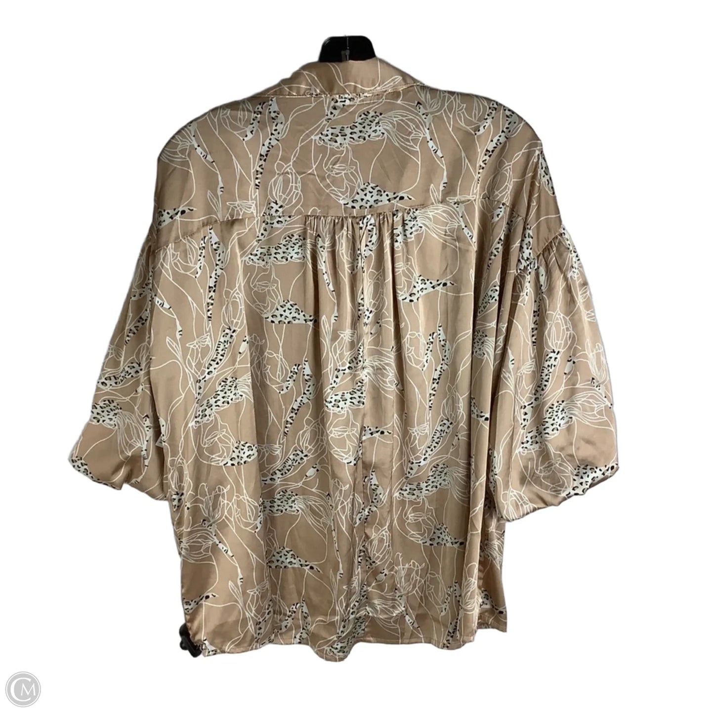 Top Short Sleeve By Entro In Tan, Size: L