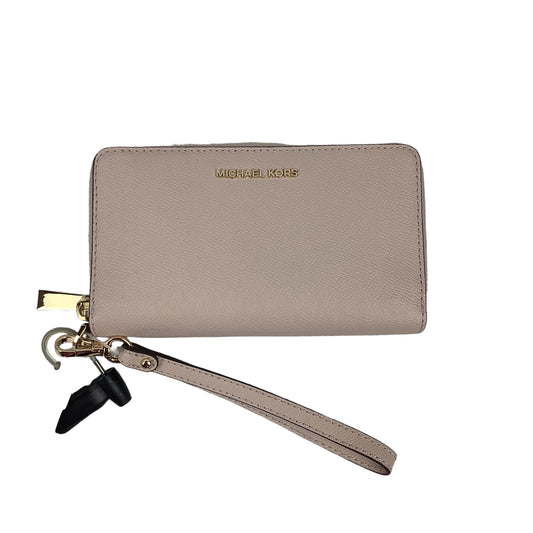 Wallet Designer By Michael Kors  Size: Medium