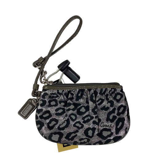 Wristlet Designer By Coach, Size: Small