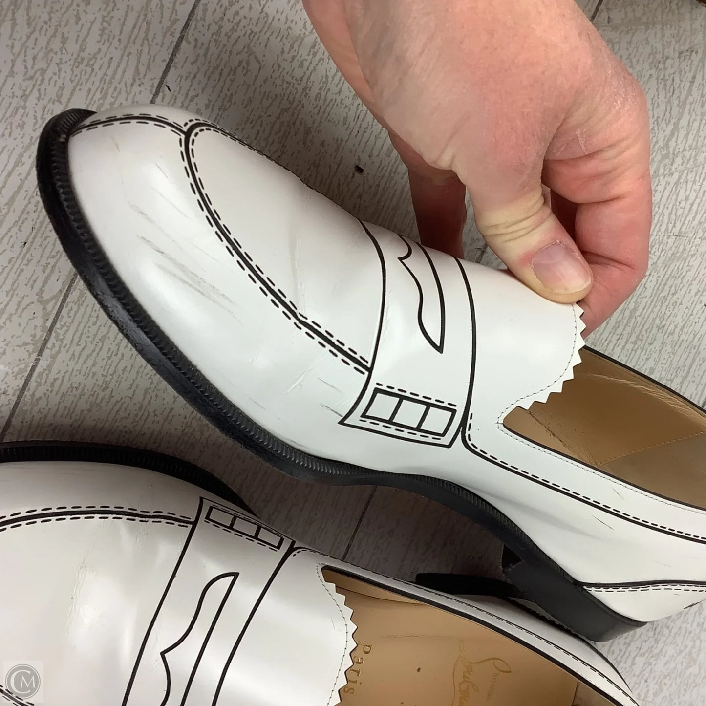 Shoes Luxury Designer By Luxury Designer In White, Size: 39.5 (AS IS)