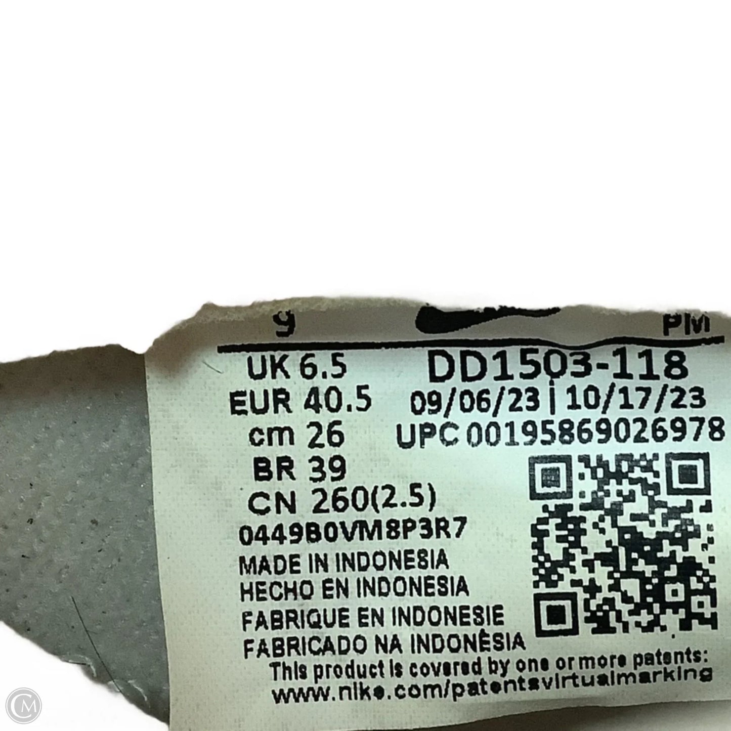 Shoes Athletic By Nike In Pink & White, Size: 9