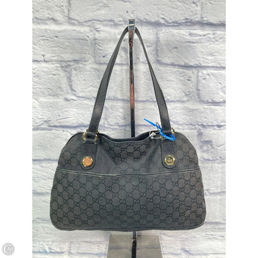 Handbag Luxury Designer By Gucci, Size: Medium