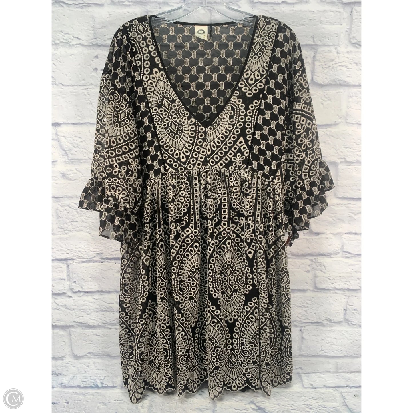 Dress Party Short By Akemi And Kin In Black & Cream, Size: M