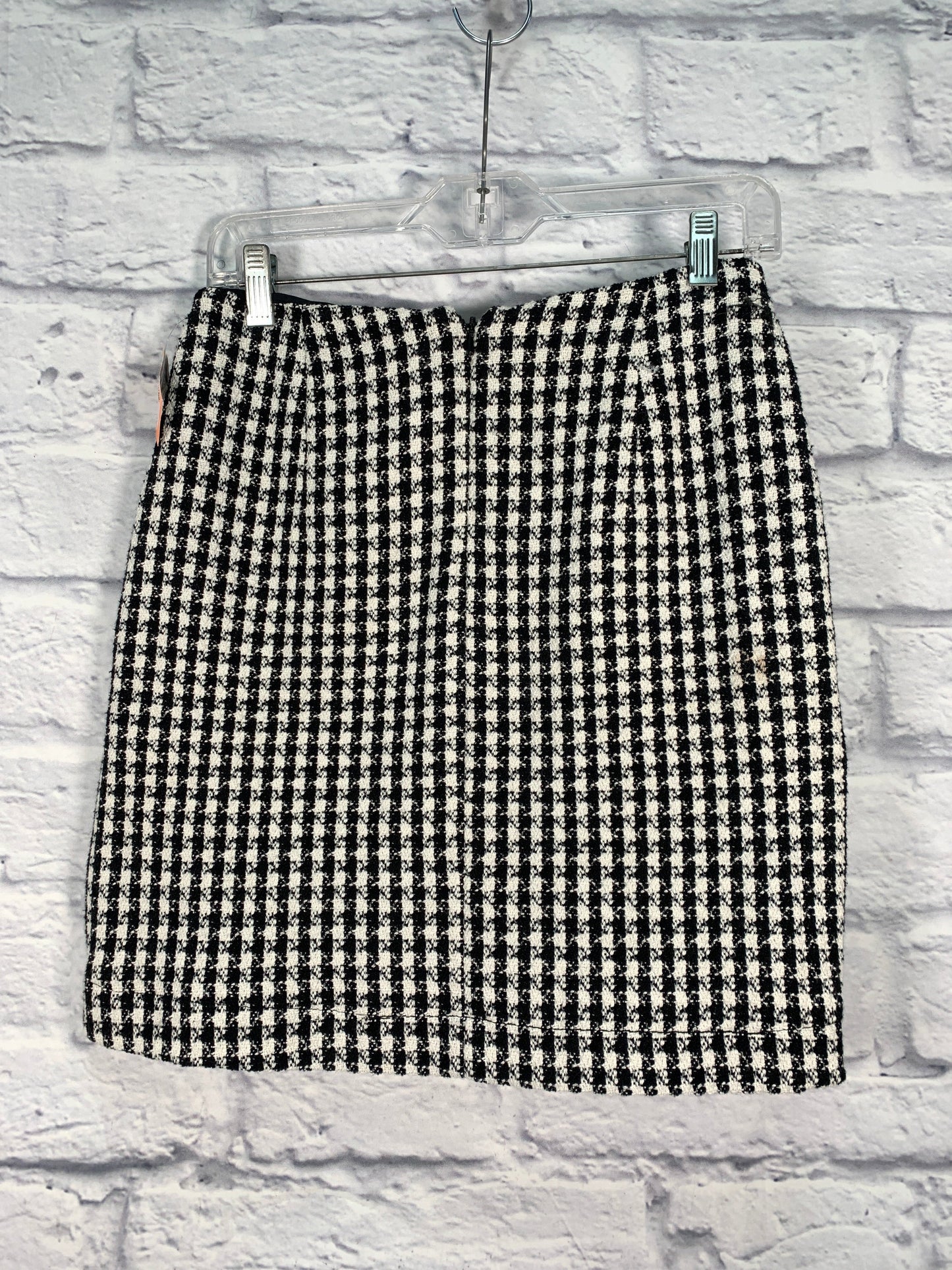 Skirt Mini & Short By Maeve In Black Cream, Size: 0