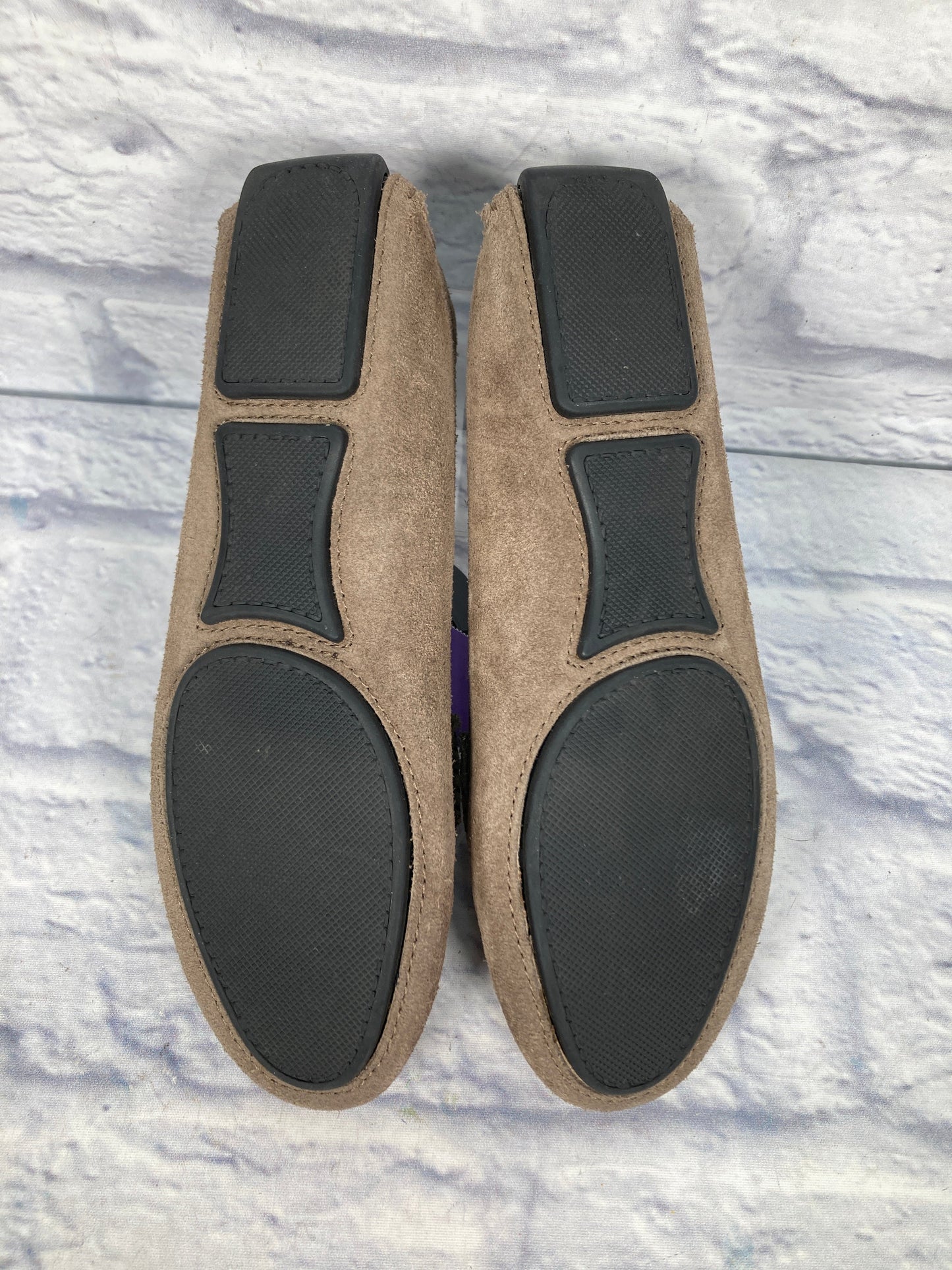 Tan Shoes Flats Clothes Mentor, Size 8