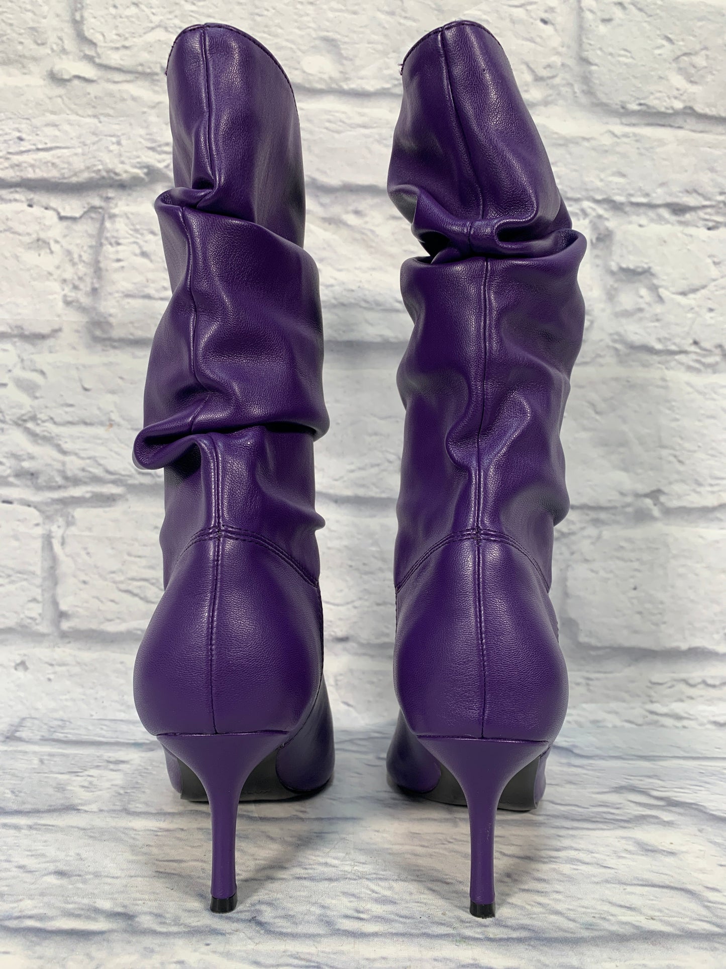 Purple Boots Mid-calf Heels Marc Fisher, Size 6