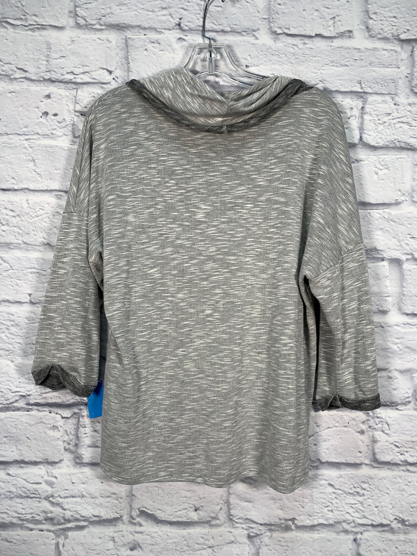 Top Long Sleeve By Chicos In Grey, Size: M