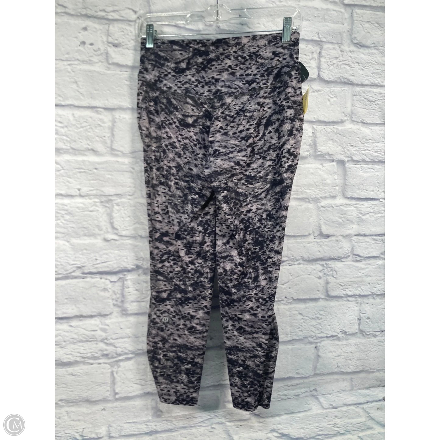 Athletic Capris By Lululemon In Black & Grey, Size: M