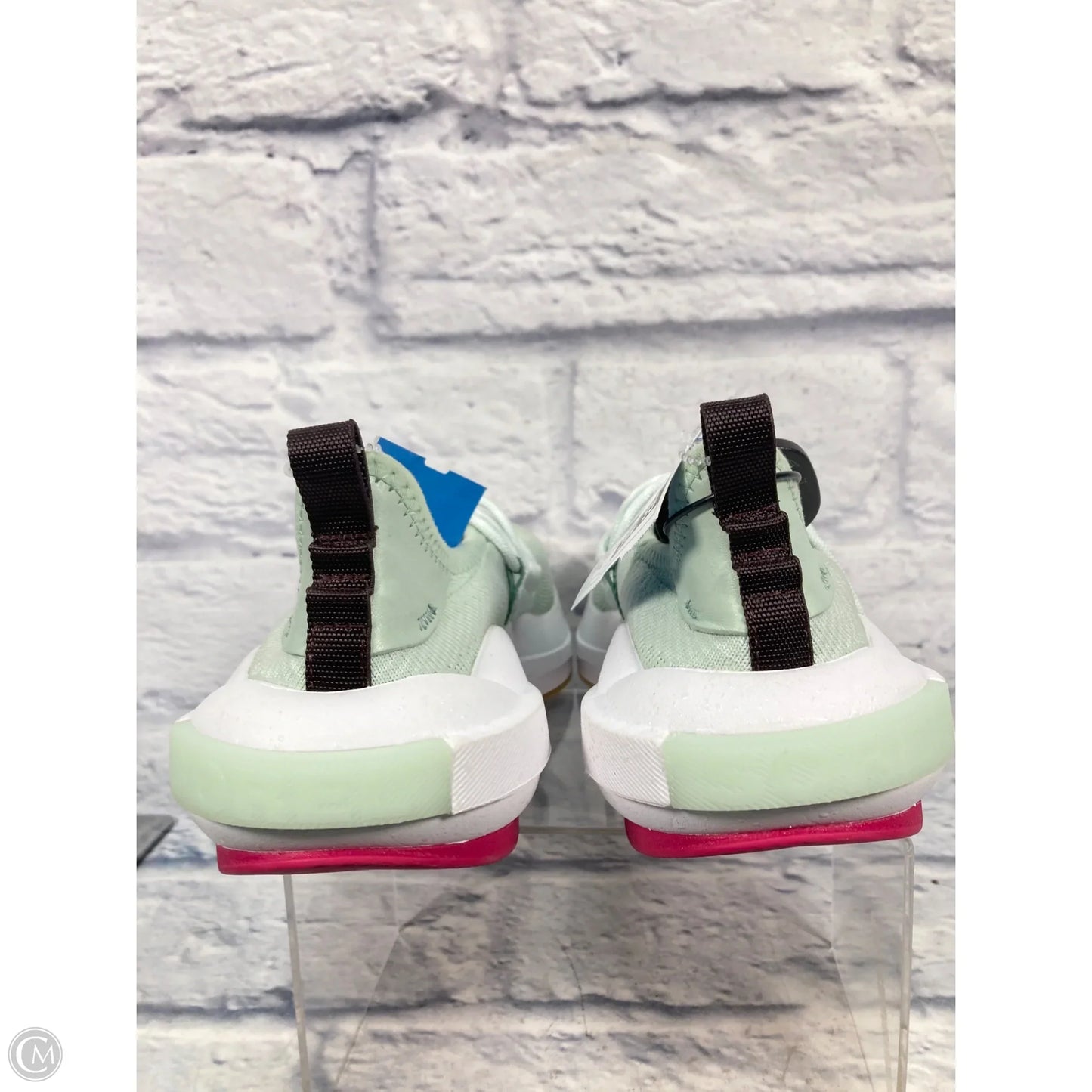 Shoes Sneakers By Sorel In Green, Size: 8