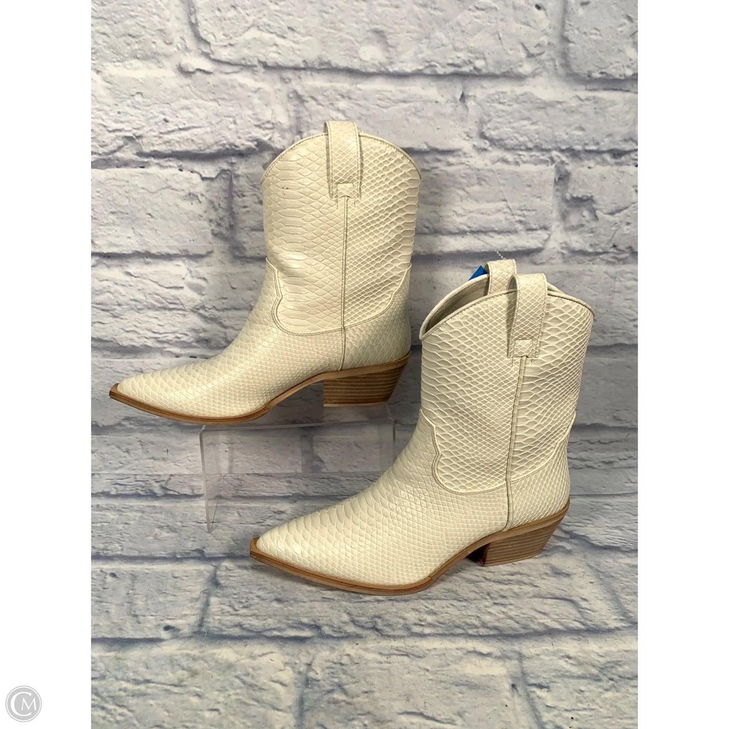 Boots Western By Shu Shop In Cream, Size: 10