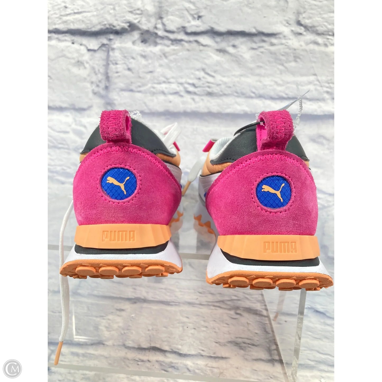 Shoes Sneakers By Puma In Cream & Pink, Size: 8