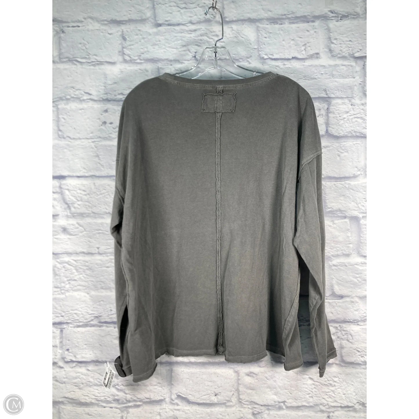Top Long Sleeve By We The Free In Grey, Size: M