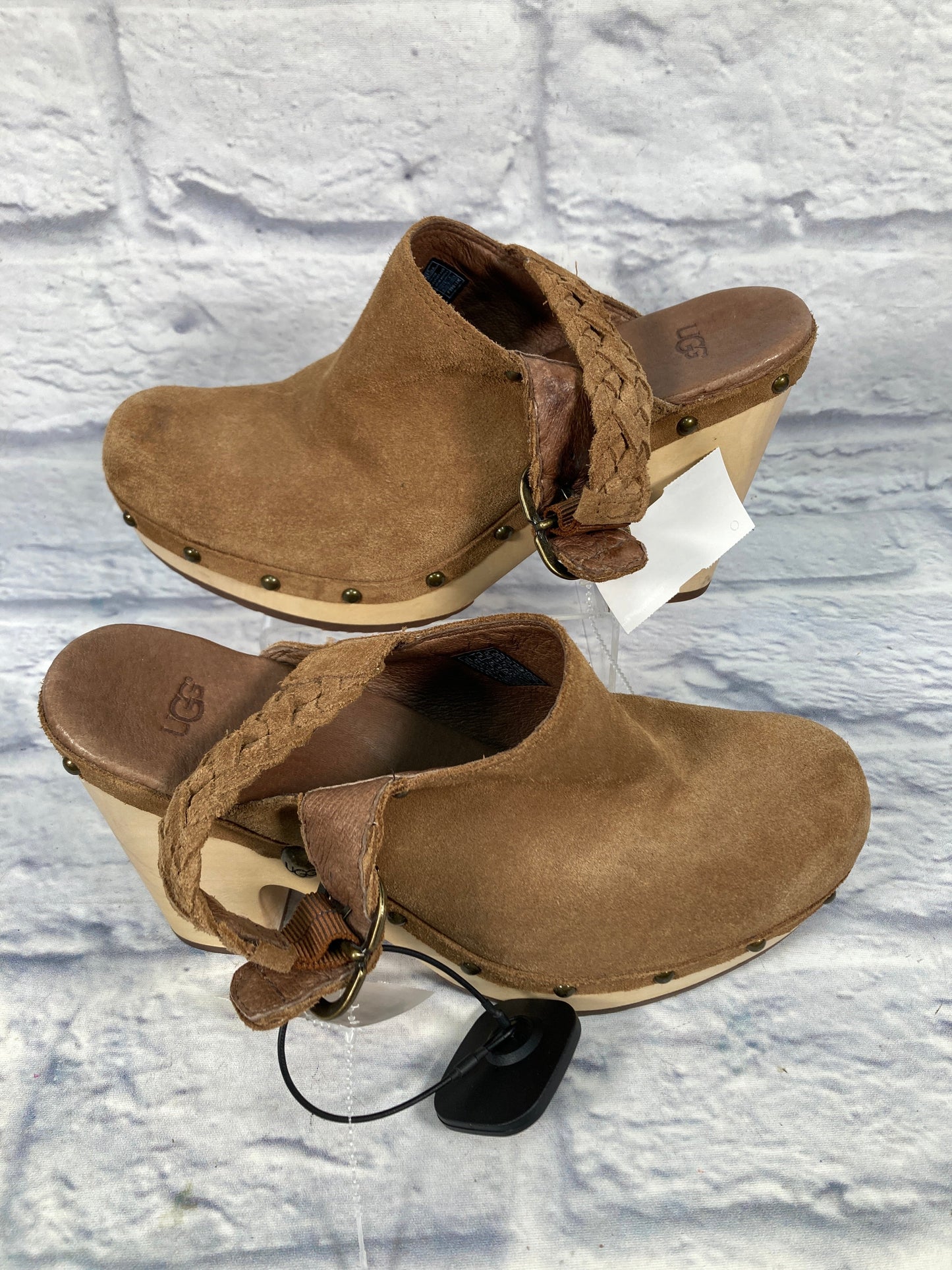 Brown Shoes Heels Block Ugg, Size 9