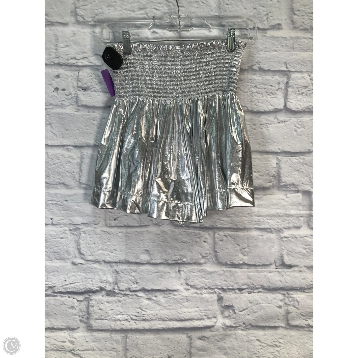 Shorts By Clothes Mentor In Silver, Size: 4